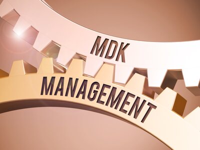 Verzahnung von Management und MDK – Zusammenarbeit im Pflegewesen | © Dr. Weigl GmbH & Co. KG